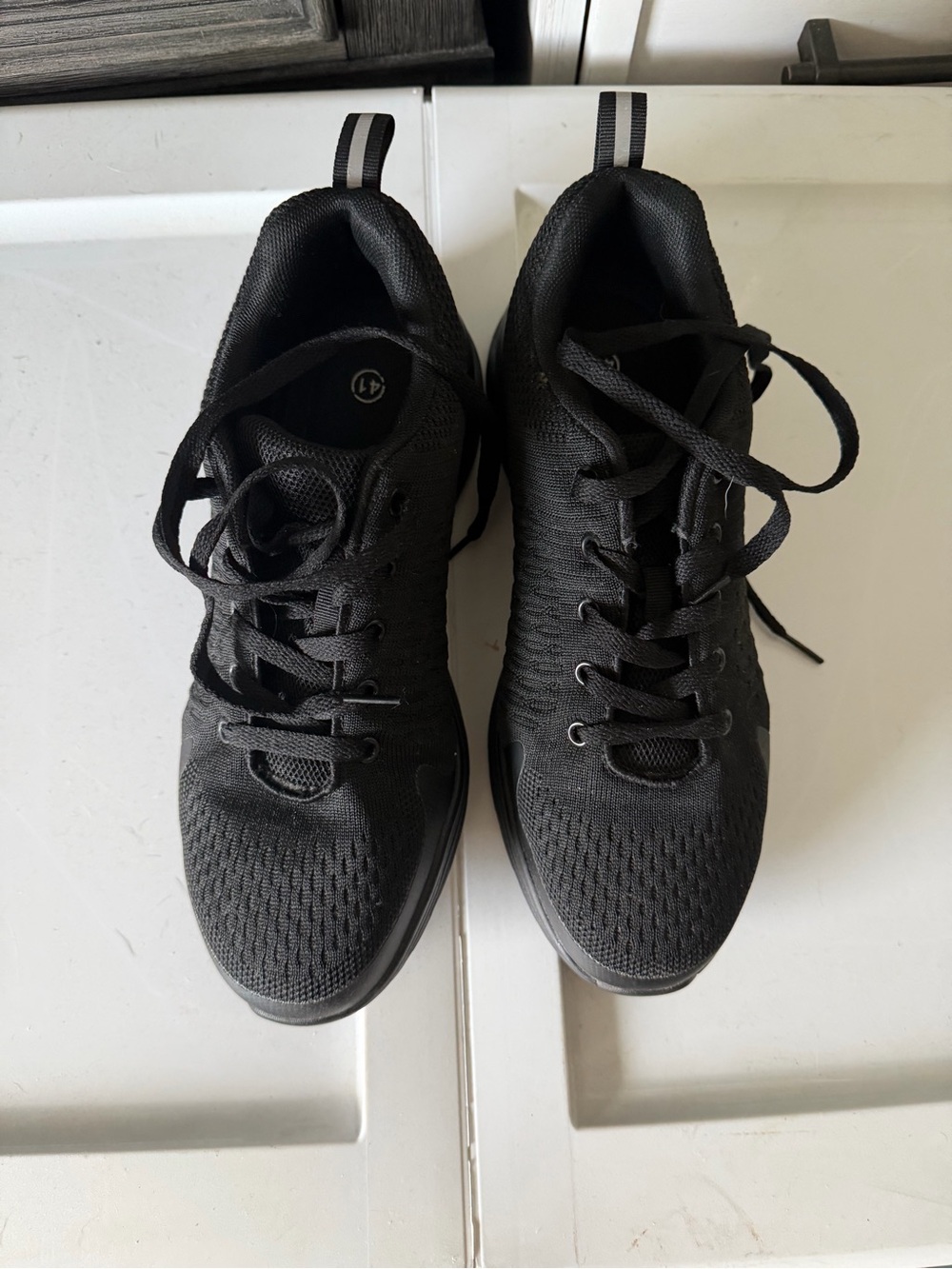 Women’s Steel Toe Black Athletic Sneakers